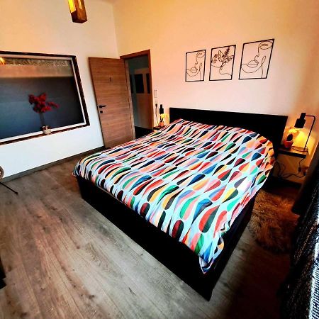 Petite Chambre Dans Une Jolie Colocation Lutych Exteriér fotografie