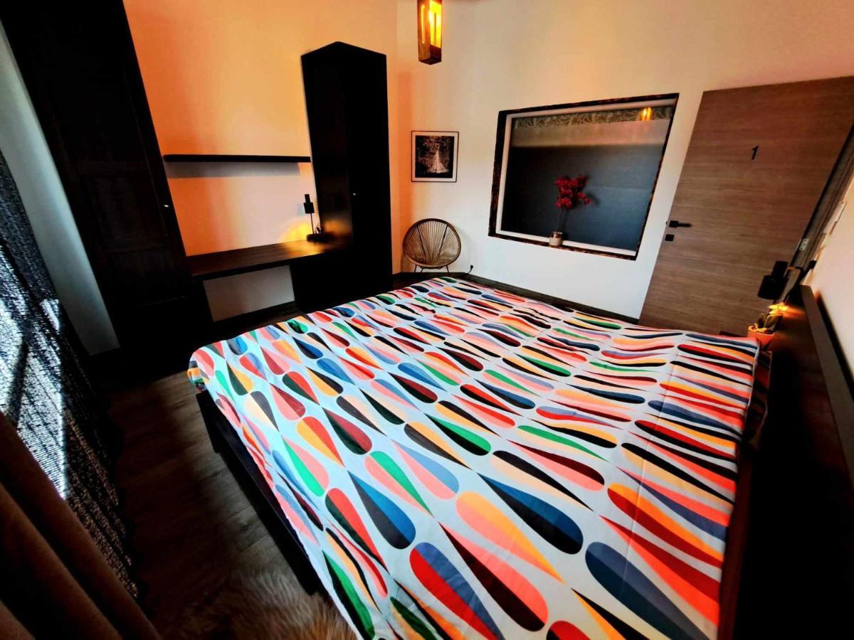Petite Chambre Dans Une Jolie Colocation Lutych Exteriér fotografie