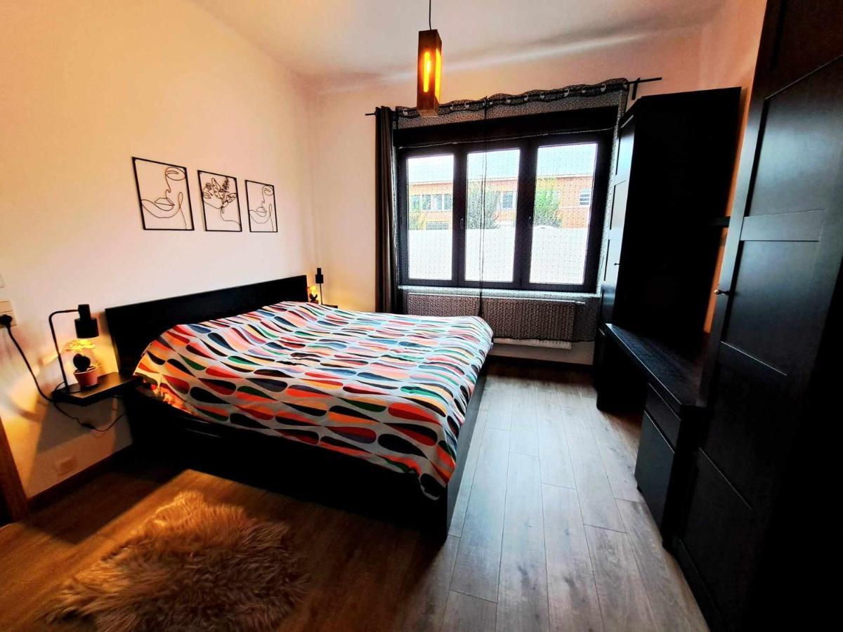 Petite Chambre Dans Une Jolie Colocation Lutych Exteriér fotografie